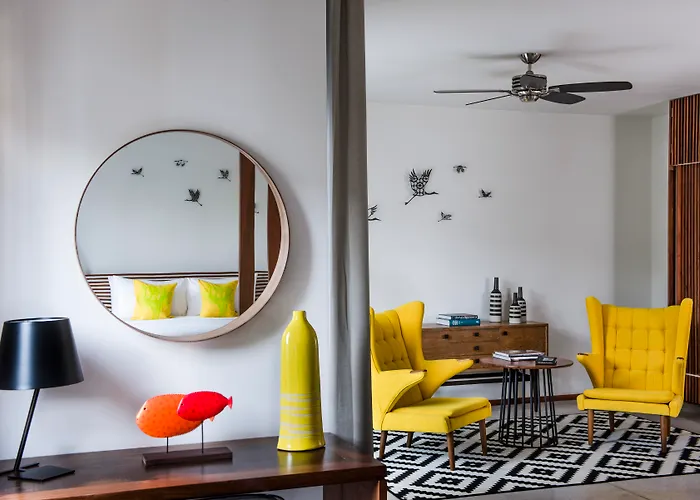 The Aviary Hotel